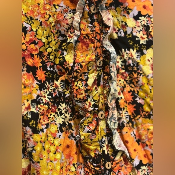 Free People “Heat Wave” Lace Floral Button Bodysuit in “Midnight Combo” Large 🖤 - Picture 7 of 9